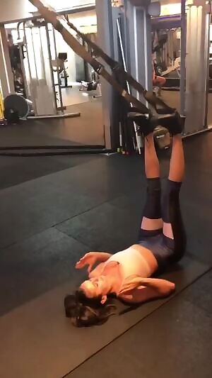 Nina Dobrev