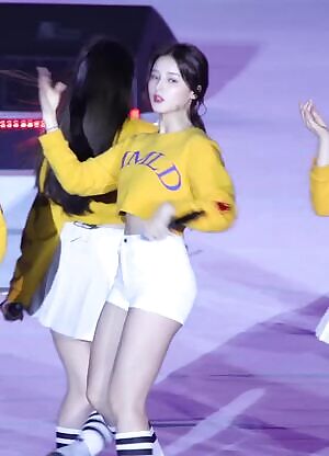 Momoland - Nancy
