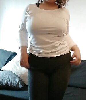 Hope nobody mind my hard nipples😂