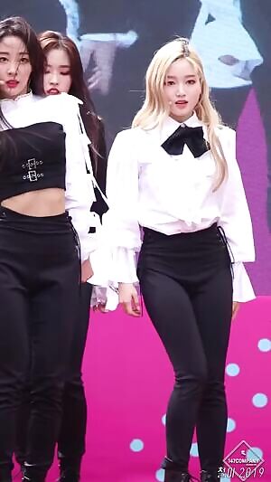 Loona - Gowon
