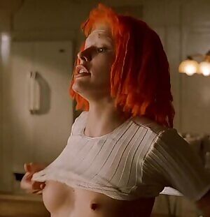 A perfect Milla Jovovich gif