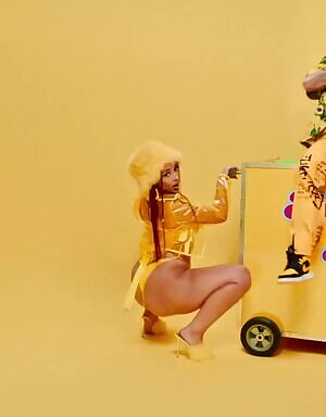 Doja Cat - Gorgeous jiggle