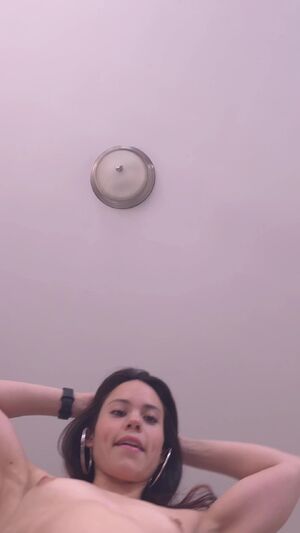 Large Labia Amateur Asian Face Sitting