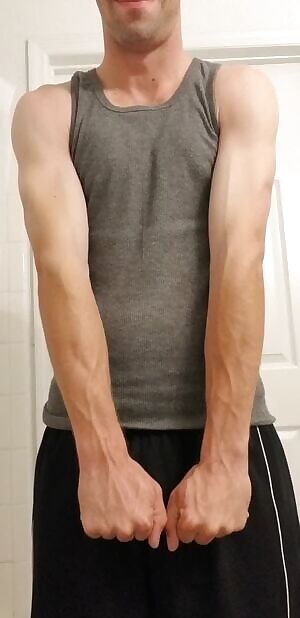 Made a little gif, hope you enjoy. Suggestions to make better posts welcome. 😘