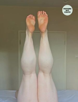 Muscle Girls Feet Foot Hottie Legs