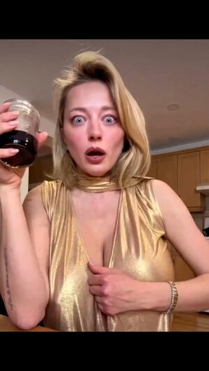 Nip Slips Accidental Amateur Big Nipples