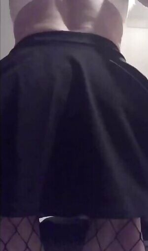 Love sucking on my plug💕