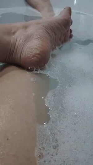 Mom Feet BareFootMilf Foot Fetish Soles