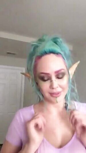 Me as an elf. 😜