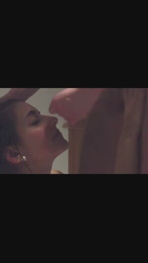 Slutty Girlfriends Amateur Brunette Cumshot Facial
