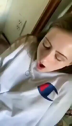 Teen slut gets a thick load in her fat pussy