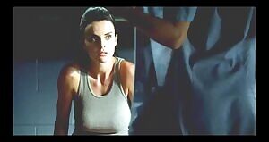 Kit Willesee and Ana Alexander in Femme Fatales