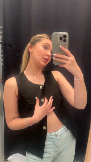 Titty Flexing OnlyFans Teen Tits
