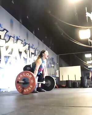 Bouncing Gym Titties