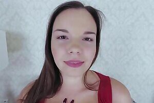 Massive titty reveal