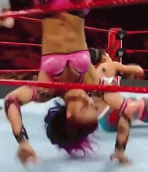 that titty jiggle.