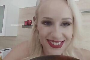 Angel Wicky 