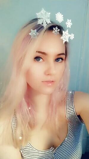 Wintery, sparkly ahegao ❄️