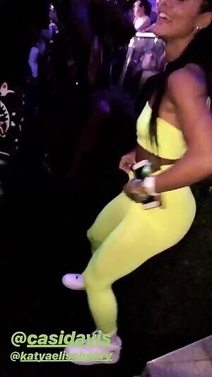 When Migos come on II