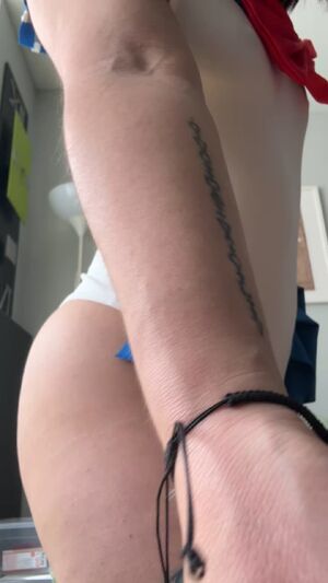 Asshole Winking Amateur Ass Cosplay Wink