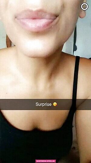 A white creamy center 💋 ~ MistressStella.com