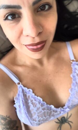 Pussy Bounce Cute Latina Natural Tits