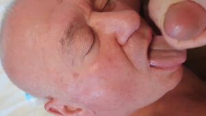 Gay Creampies Amateur Bottom Cum Swallow