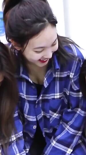 TWICE - Nayeon