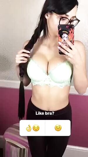Bra Review