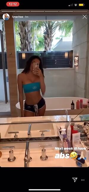 Blue top
