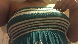 Mommy's back from vacation! This sensual, curvy, alt-Domme is ready to play with you on or I have loads of sex stories from My trip, and I'm always open to incest roleplay ~ I love it 💗