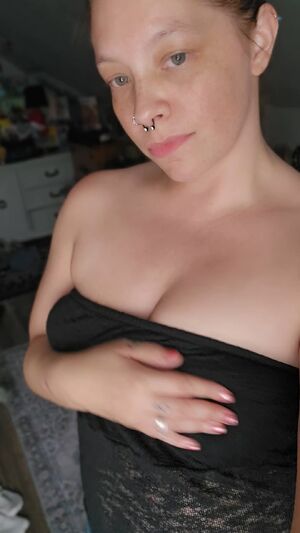 Thick MILFs Amateur Big Tits Homemade