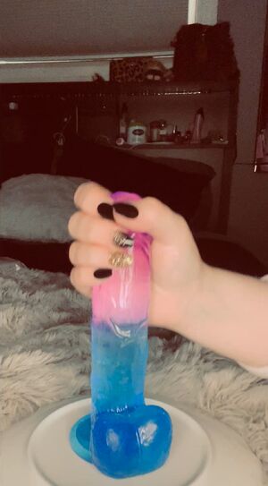 Long Nail Fetish Big Dick Dildo