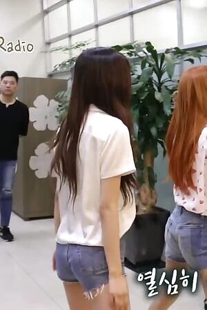 Blackpink - Rose & Lisa