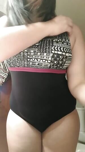 A reveal before swimming