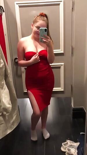 eeling this dress, but wouldn't it look better on the floor ?