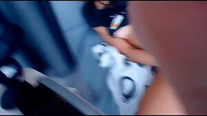 Come make me wet - Live now!