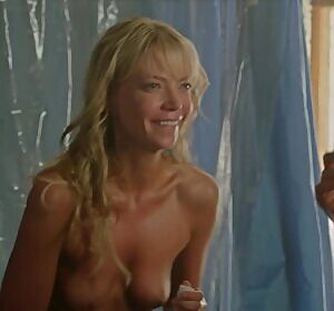 Riki Lindhome