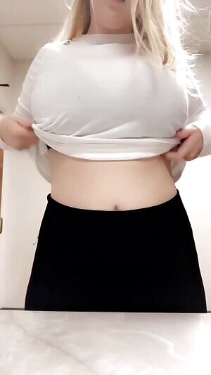 Titty drop Tuesday at work.. 32H naturals