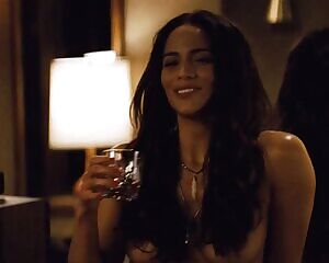 Paula Patton in 2 Guns