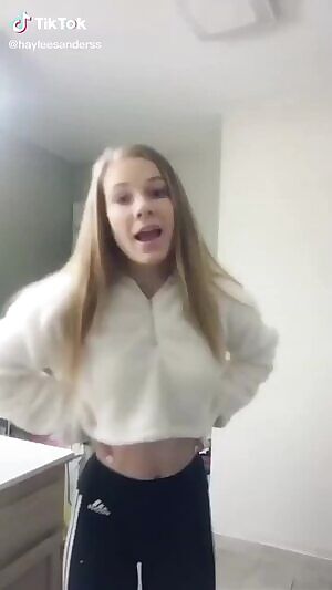 Haylees big booty