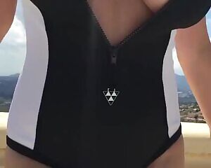 Ewa Sonnet And A Zip...