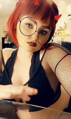 I’m Redd, a financial . You can call me Queen Redd or Goddess Redd. I know you can’t stay away, so why bother trying? I’ll be your latest addiction you will love. every. second. So get to $ending, pups. 👑👑👑Kinks&tribute methods in comments.