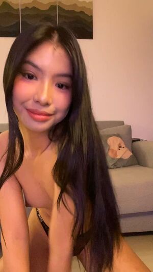 say hi if you want my Asian nudes ;)