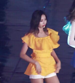 Twice - Tzuyu