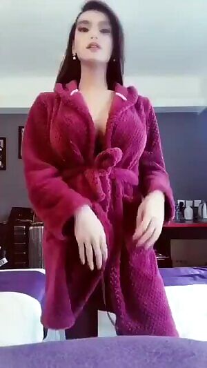 disrobe