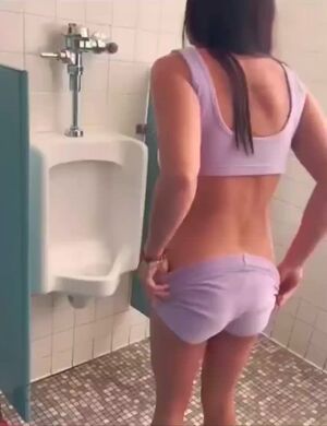 Urinal Girls Pee Peeing Toilet