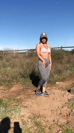 Strip down on the trail! Love getting my booty in the sunshine ☀️