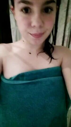 Sexy Toweldrop