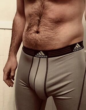 Heavy young white jock dick